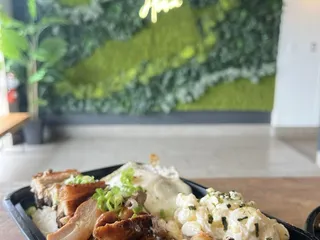 Aloha Hawaiian Kitchen