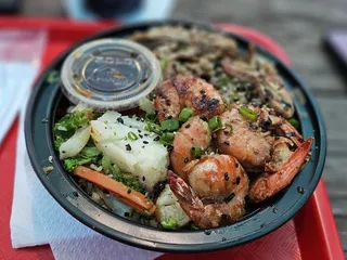 Maui's on Main