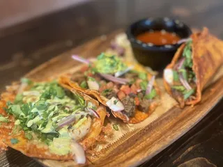 501 Restaurant & Bar