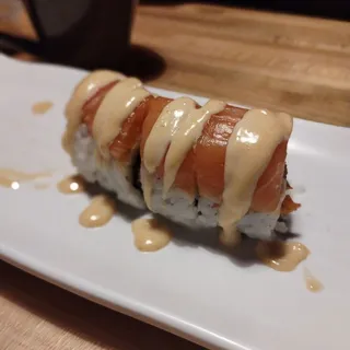 42. Salmon Lover Roll
