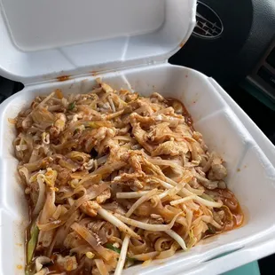 Chicken pad Thai