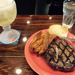 Well it was 22 oz I cut in to it before I took the picture lol "I was hungry"