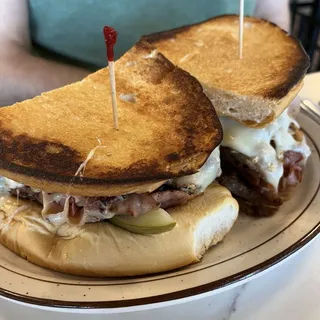 Cubano