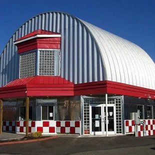 The coolest diner experience.