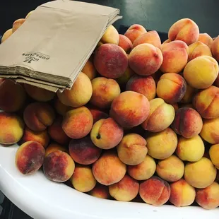 Bathtub Peaches!  The best part of summer!