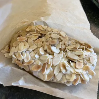 Norwegian Kringla