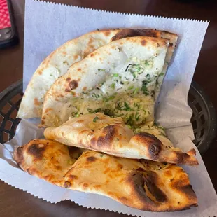 Garlic naan