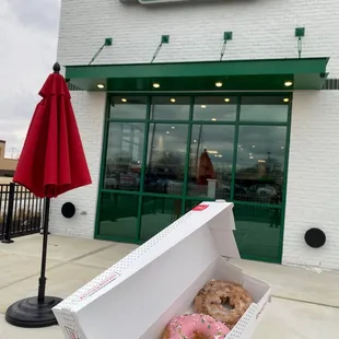 Specialty 3 pack doughnuts