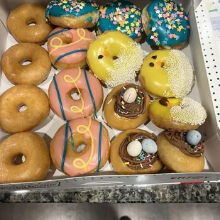 16 Count Assorted Spring Minis