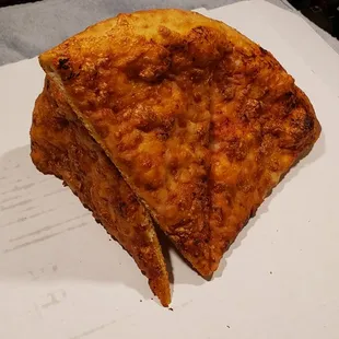 pizza so dry you can build with it - burnt and chewy