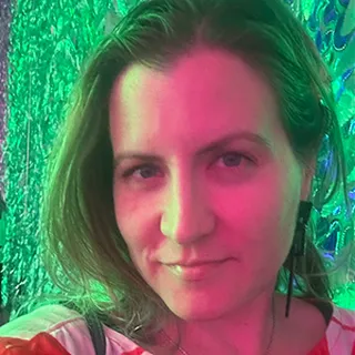 Teri M.