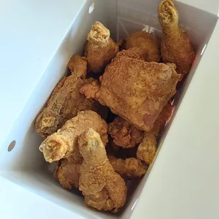 16 piece,  all dark