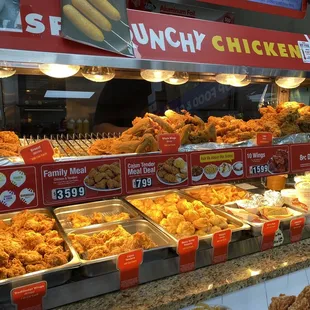 close up of the chicken counter!