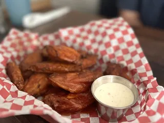 Local Flavor Grill And Tapworks