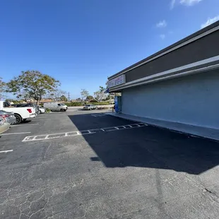 the parking lot for the store