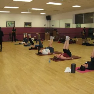 Doing an ab circuit, oh yeah...just the warm up!