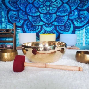 Singing bowls