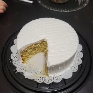 6&quot; Vanilla Tres Leches with vanilla frosting