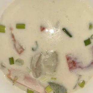 Tom Kha
