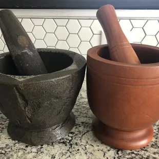 They have mortar &amp; pastel in all types and sizes.