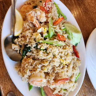 Shrimp Fried Rice, w/ broccoli and veggies