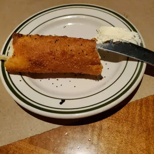 Hot Seasoned Baguette bread was soft and perfectly baked. We ate 3 loaves throughout our 3 hour time too!   Sunday 9/17/2023