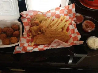 Big J Seafood Basket