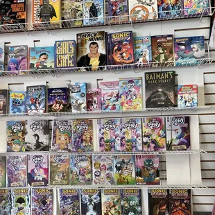 Comics &amp; graphic novels for young kids