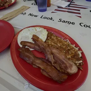 Bacon and Eggs with Hash Browns