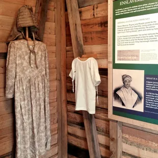Oak Alley Slave Cabin Exhibit
