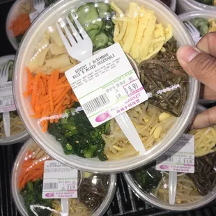 I'd pick some of this prepacked veggie stuff (banchan) to pair with my fried chicken (also inside Kukje Supermarket)!!!