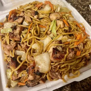 Chicken Yakisoba. One order (huge portion) and very good!!