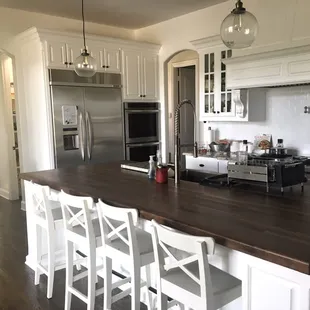 Kitchen countertop, so much better then the ugly marble we used to have!
