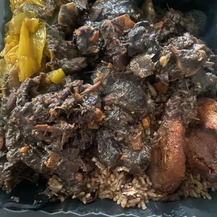 Oxtail With Rice N Peas, Plantain,Curry Cabbage
