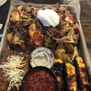 Sampler platter. SO filling!