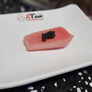 tuna with caviar