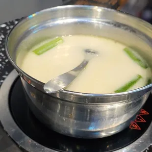 pepper pork tripe and chicken soup