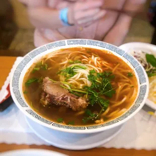 Bun Bo Hue Duoi Bo