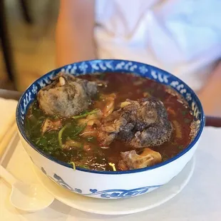 Bun Bo Hue Duoi Bo