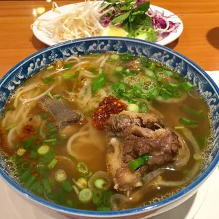 Bun Bo Hue Duoi Bo