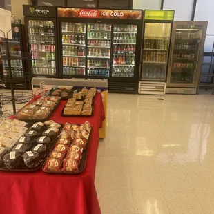 sushi and sashimi, interior