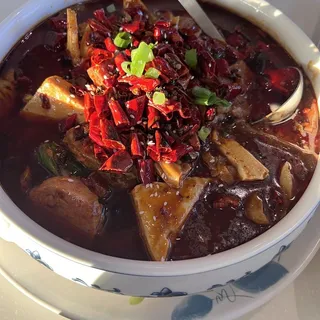 Boiled Duck Blood, Tripe and Ham in Chili Broth