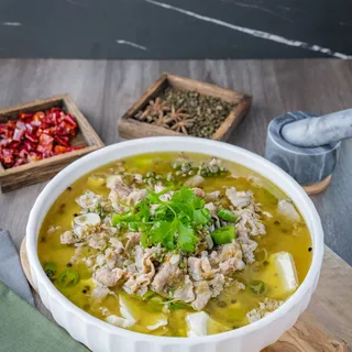 Sliced Fatty Beef in Peppercorn Broth