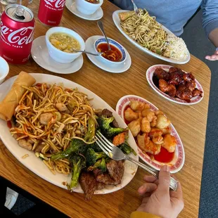 Dine inn open now very good food fresh !!