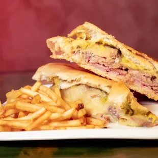 Cuban sandwich