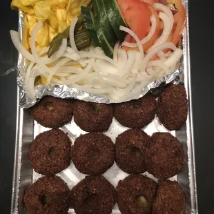 Order of the 12 piece falafel