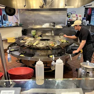 oysters and mussels, interior