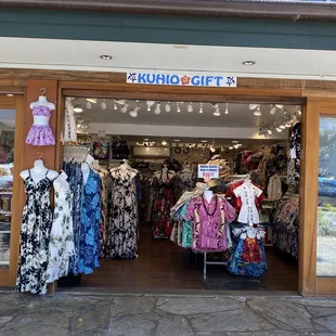 07.15.22 pushy sales tactics by the owners