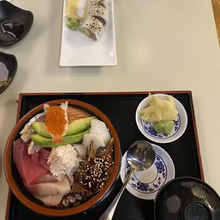S6. Chirashi Zushi Sushi