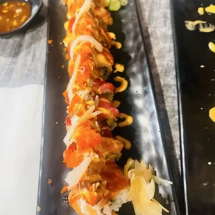 H3. Volcano Roll
